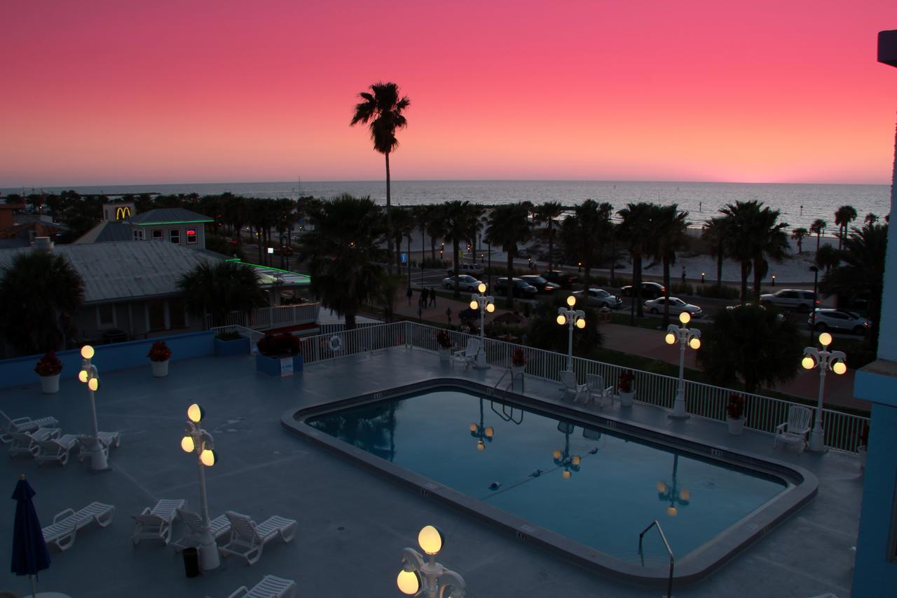 Beachview Suites Clearwater Beach Exterior foto