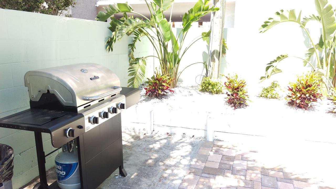 Beachview Suites Clearwater Beach Exterior foto
